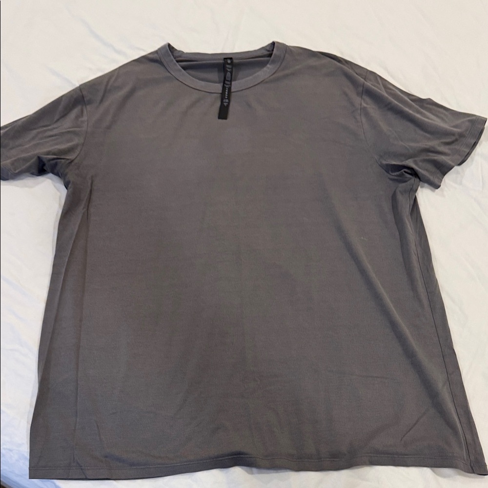 lululemon athletica Charcoal Short Sleeve Tee